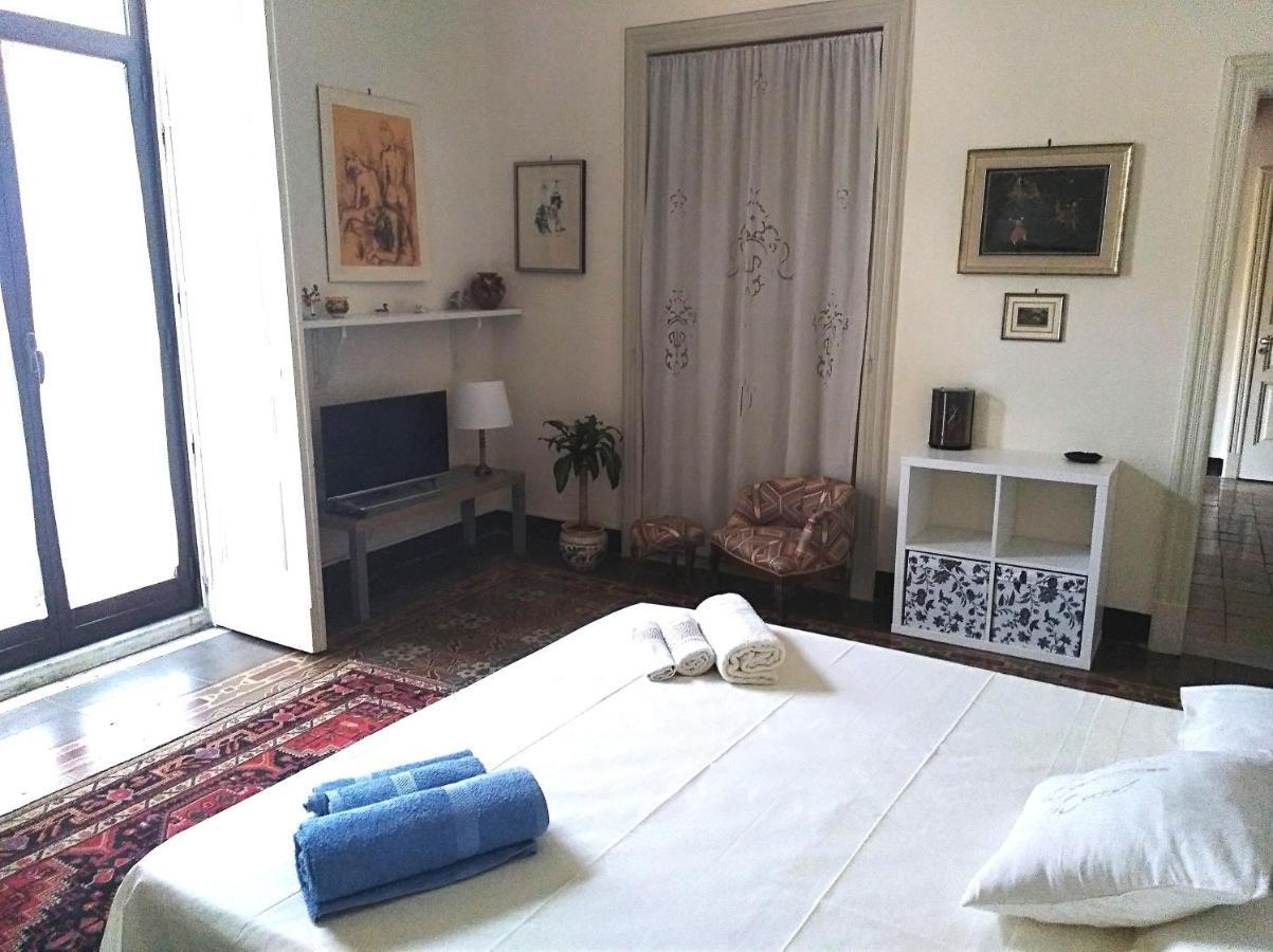L'Oasi Di Sofia Appartamento Turistico Etnea Cavour Bellini Catánia Buitenkant foto