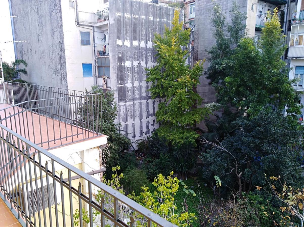 L'Oasi Di Sofia Appartamento Turistico Etnea Cavour Bellini Catánia Buitenkant foto